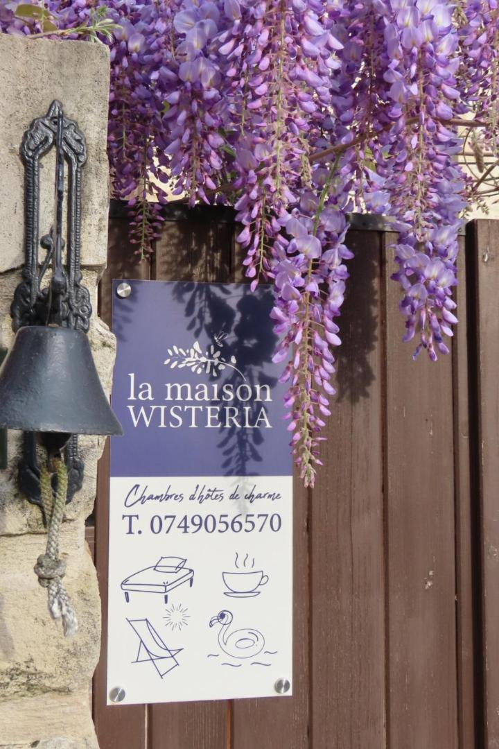 La Maison Wisteria Saint-Pantaleon-les-Vignes Екстер'єр фото