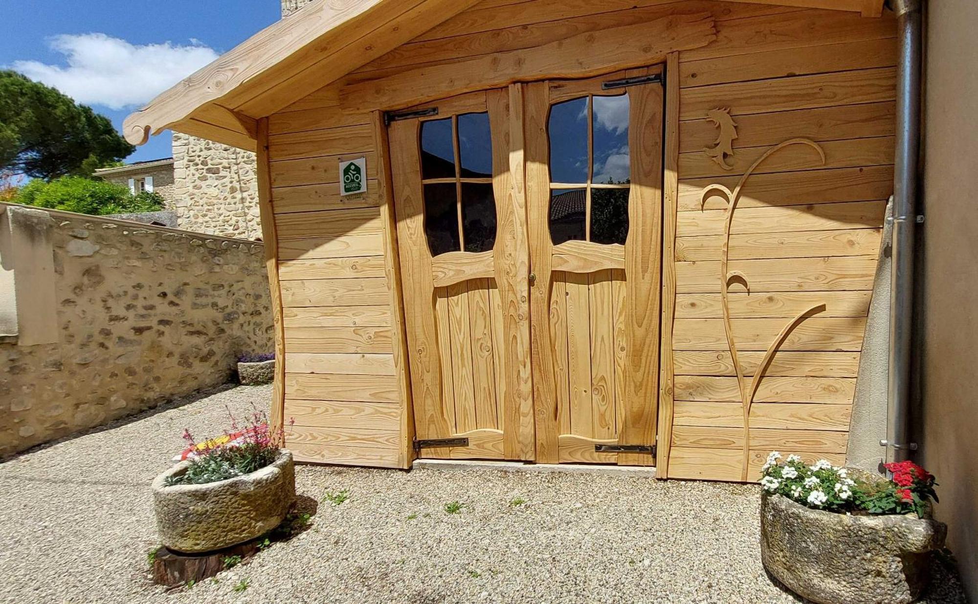 La Maison Wisteria Saint-Pantaleon-les-Vignes Екстер'єр фото